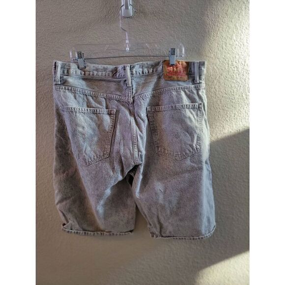 Levi's 569 Men's Straight Cut Classic Denim Jean Shorts Blue Size 36 - Picture 2 of 3